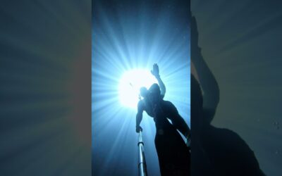 GoPro | The Perfect Freediving Spot? 🎬 Victor De Valles #Shorts