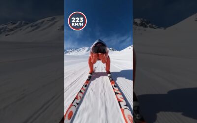 Guess what speed he gets to… ⛷️ #Insta360 #skiing #speed #downhill #speeding #winter #shorts #fyp