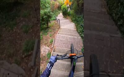 Jaw Dropping Urban Stairs MTB Descent 🎬 Felipe Vergara #Shorts #MTB